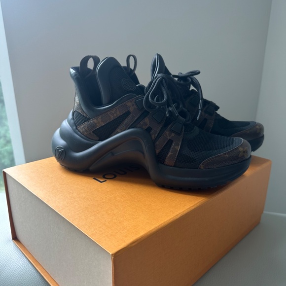 IV Archlight Sneakers - Picture 2 of 7